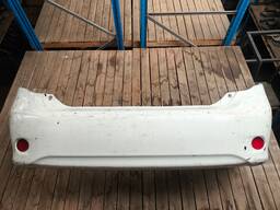 Parachoque Traseiro Completo Corolla 09 a 11 Branco DETALHE