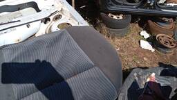 ACENTO  BANCO TRASEIRO SANDERO 2008 2009 A 2014