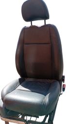 Banco Dianteiro Direito Crossfox Spacefox 2004/.. couro