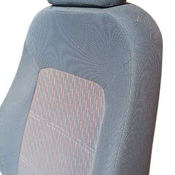 BANCO DIANTEIRO DIREITO  CELTA 2 PTS  2000/.. 