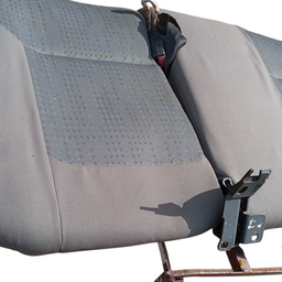 ENCOSTO BANCO TRASEIRO CORSA MONTANA 2004/10