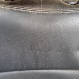 BANCO DIANTEIRO ESQUERDO FOX CROSSFOX EM COURO