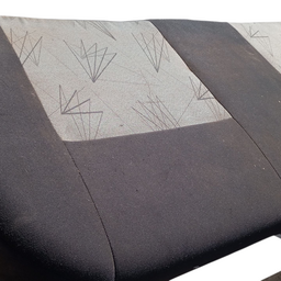 ACENTO BANCO TRASEIRO FIESTA 2004/12 ..