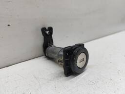 MIOLO FECHADURA TAMPA TRASEIRA ONIX 1.4 LTZ 2015 2016 2017 2