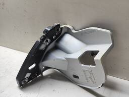 GUIA PARACHOQUE DIANTEIRO DIREITO EVOQUE 2012 A 2019