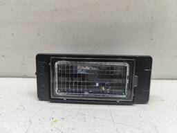 LANTERNA LUZ PLACA TRACKER 2020 2021 2024