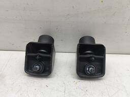 PAR BATENTE TAMPA TRASEIRA TRACKER 2020 2021 2024