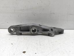 SUPORTE LATERAL CABEÇOTE SANDERO 2015 2016 2017 2018 1.6