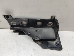 SUPORTE PARACHOQUE ESQUERDO DISCOVERY 4 3.0 2012 2013 2015 D