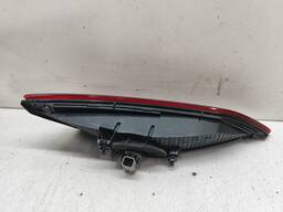 LANTERNA TRASEIRA DIREITA HB20 SEDAN 2020 A 2022 DETALHE