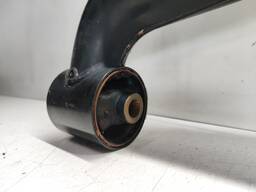 BANDEJA TRASEIR ESQ INF DISCOVER 3 4 RANGE ROVER 06/13 DETA.