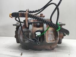 PINÇA FREIO DIANTEIRA ESQUERDA DISCOVERY 4 3.0 2012 2013 201