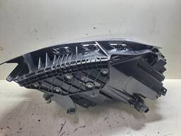 FAROL ESQUERDO JEEP COMPASS 2022 2023 A 2025 S/ LED