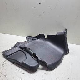 DEFLETOR PARA BARRO DIANTEIRO DIREITO SANDERO 2008 A 2014