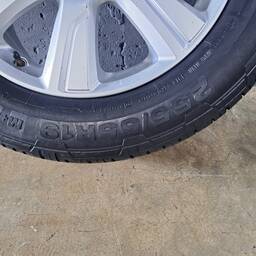 RODA PNEU 255 55 19 LAND ROVER ARO 19