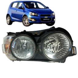 Farol Direito Chevrolet Sonic 2012 /2014 Aro Preto