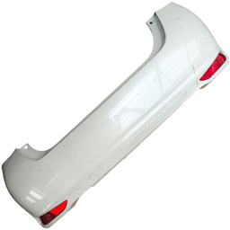 PARACHOQUE TRASEIRO YARIS SEDAN 2019 A 2025 BRANCO DETALHE