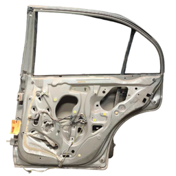 PORTA TRASEIRA DIREITA CIVIC 2001 A 2006 CINZA C/ DETALHE