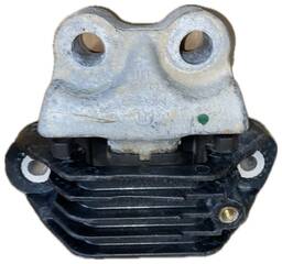 Coxim Esquerdo Do Câmbio Toro Renegade 1.8 Flex Manual