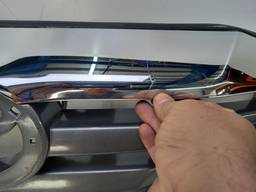 GRADE HILUX 2012 A 2015 QUEBRADO 