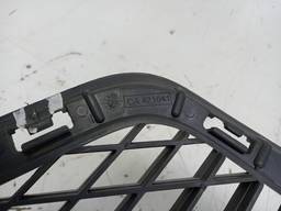 GRADE ESQUERDO PAJERO TR4 2010 A 2015