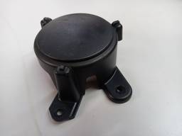 TAMPA FURO GRADE MILHA ESQUERDO UNO 2017/