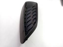 GRADE PARACHOQUE DIANTEIRO DIREITO ARGO 2018 A 2022 RISCADO