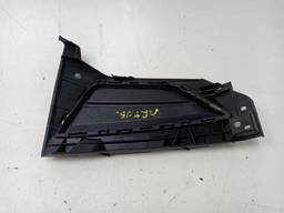 GRADE MOLDURA PARACHOQUE ESQU S/ MILHA POLO VIRTUS 18/2022