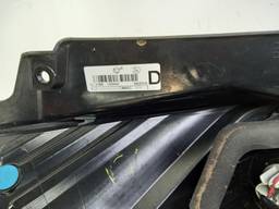 LANTERNA TRASEIRA DIREITA NEW FIESTA HATCH 13/19 C/RISCOS