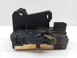 FECHADURA PORTA DIANTEIRA ESQ ASTRA ZAFIRA ATÉ 2012 90561151