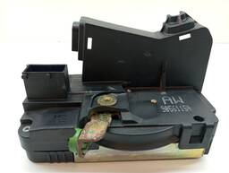 FECHADURA PORTA DIANT DIREITA ASTRA ZAFIRA 99/12 24444016