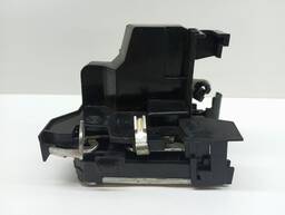 Fechadura porta Doblo Dianteira Direita 2003 2004 a 2015 