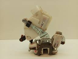 FECHADURA PORTA TRASEIRA DIREITA ETIOS 2013/21 C/ TRAVA ELÉ