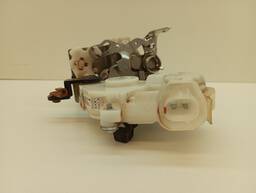 FECHADURA PORTA TRASEIRA DIREITA ETIOS 2013/21 C/ TRAVA ELÉ