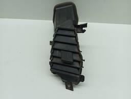 DIFUSOR AR CENTRAL ESQUERDO FORD KA 2014 2015 A 2020