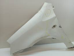 PARALAMA ESQUERDO ETIOS 2013 2014 A 2021 C/ FURO PISCA)