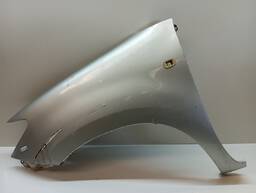 Paralama Esquerdo Hilux / Sw4 2006 a 2011 C/ Furo Moldura