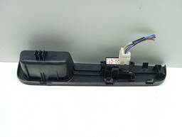 BOTÃO VIDRO ELÉTRICO DIANTEIRO DIR. NISSAN MARCH LIVINA 13/