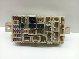 Caixa de Fusível L200 Triton Pajero Dakar 2008 2009 a 2012  