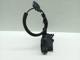 FECHADURA PORTA DIANTEIRA DIREITA CAPTUR 2017 2018 A 2023