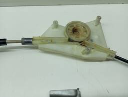 MÁQUINA DE VIDRO PORTA DIANTEIRA DIREITA UP! 4P 14 A 21 ELÉ