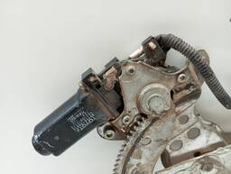 MÁQUINA DE VIDRO PORTA DIREITA HILUX 2 PORTAS 06 A 2015 ELÉ