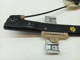 MÁQUINA DE VIDRO PORTA DIANTEIRA ESQUERDA UP! 4P 14 A 21 ELÉ