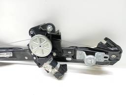 MÁQUINA DE VIDRO PORTA DIANTEIRA ESQ MOBI 17/ STRADA 20/ ELÉ