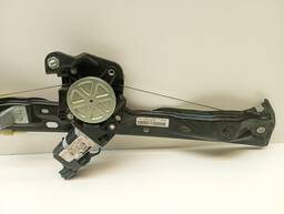 MÁQUINA DE VIDRO PORTA DIANTEIRA DIR MOBI 17/ STRADA 20/ ELÉ