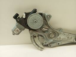 MÁQUINA DE VIDRO PORTA DIA ESQ MARCH ATÉ 20 VERSA ATÉ 19 MAN