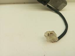 MÁQUINA DE VIDRO PORTA DIANTEIRA ESQ MOBI 17/ STRADA 20/ ELÉ