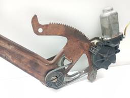 MÁQUINA DE VIDRO PORTA DIANTEIRA ESQUERDA RANGER 94 A 09 ELÉ