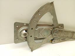 MÁQUINA DE VIDRO PORTA DIREITA CORSA E PICKUP 95 A 01 2P MAN