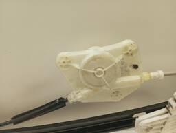 MÁQUINA DE VIDRO PORTA TRASEIRA DIREITA UP! 4P 14 A 2021 ELÉ